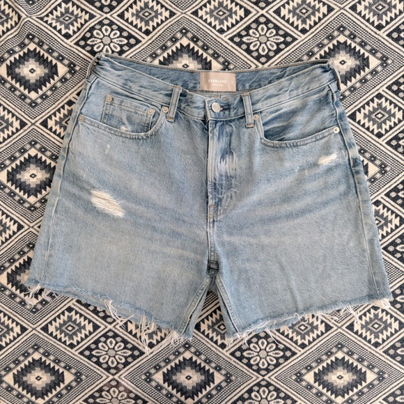 Everlane The Denim Short Light Wash - Picture 3 of 6